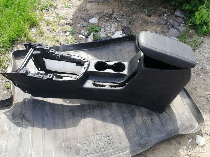 Консоль Киа Сид 3 CD