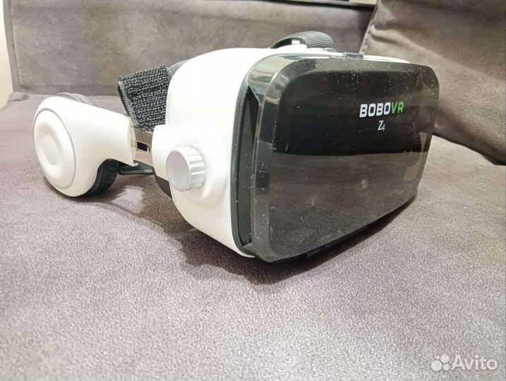 Bobovr z4