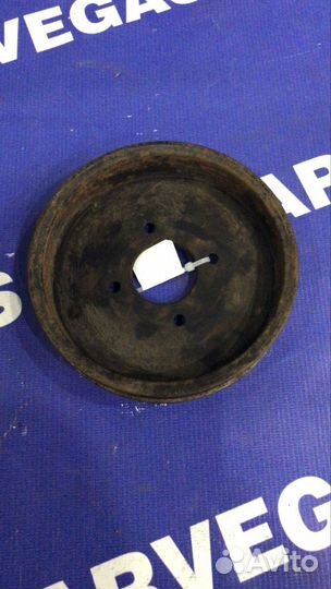 Шкив помпы Mercedes-Benz E-класс