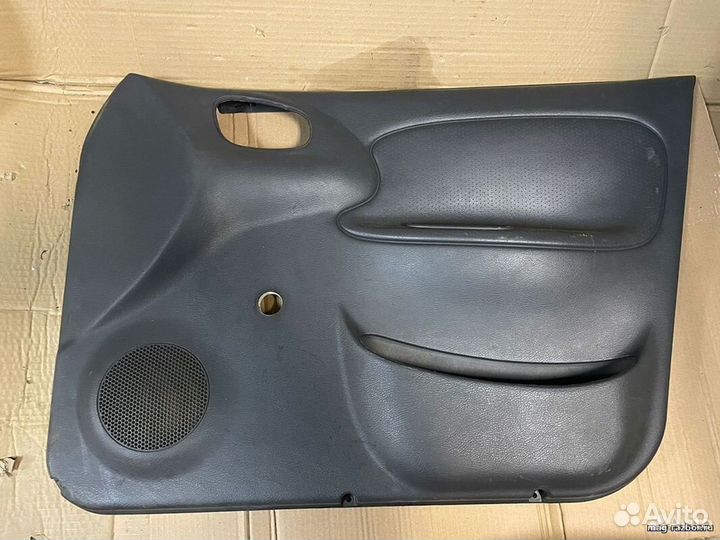 Обивка двери заз Chance передняя правая