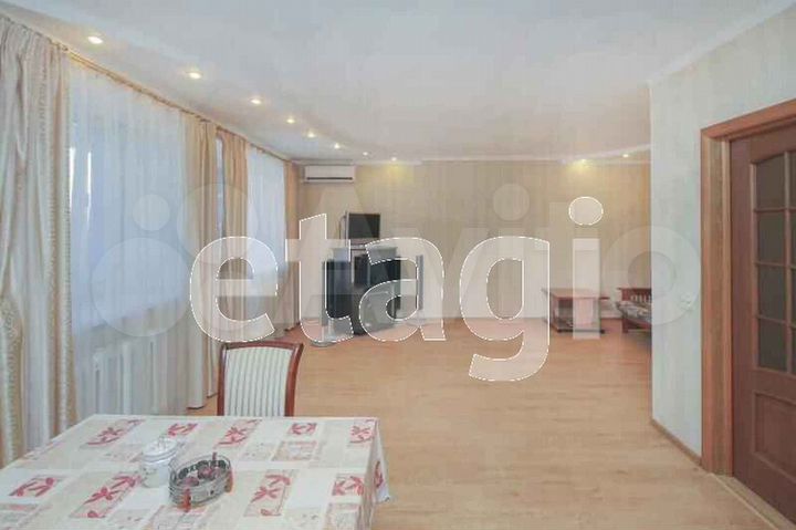 2-к. квартира, 74,8 м², 6/6 эт.