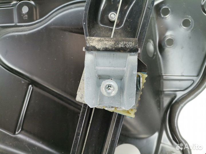 Стеклоподъемник для Volkswagen Passat 6