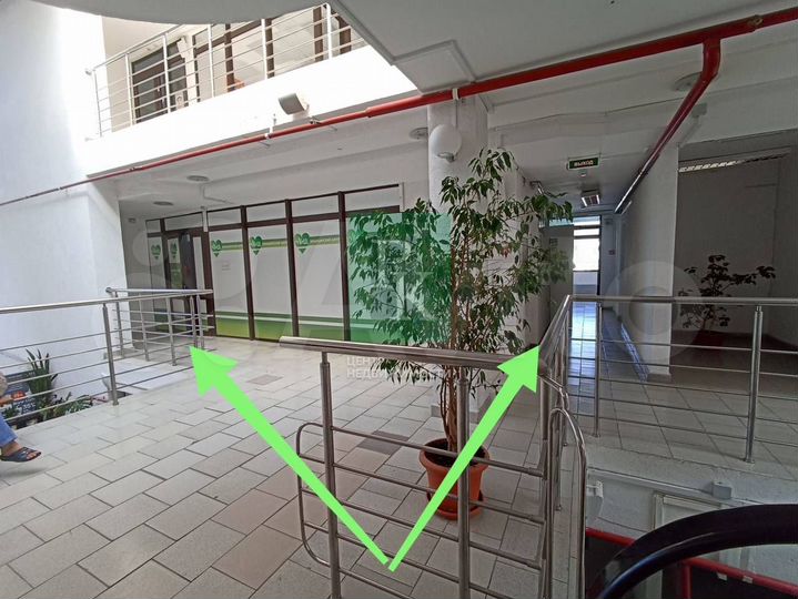 Помещение в Плазе у эскалатора