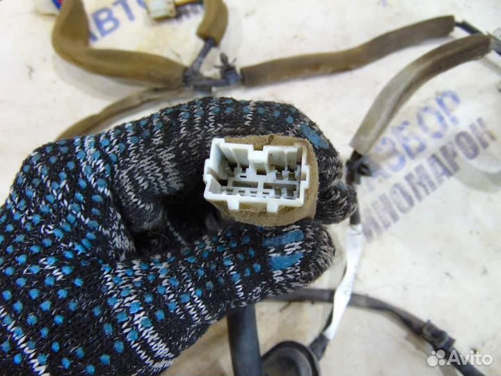 Проводка двери для Mitsubishi Galant 8 1996-2006г