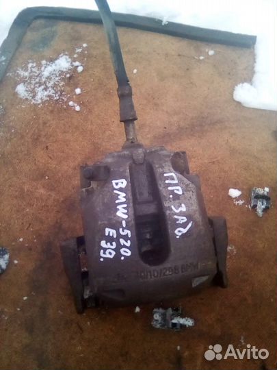 Суппорт задний правый BMW 520 Е39