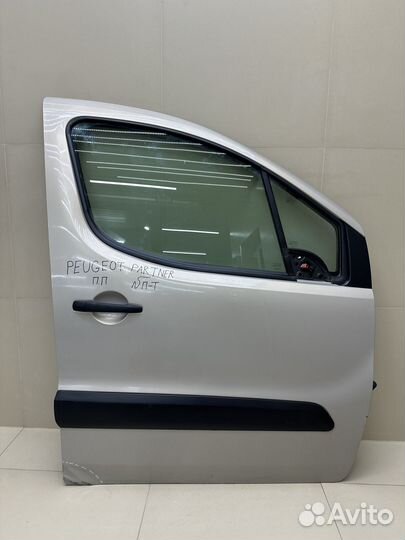 Дверь передняя правая Peugeot Partner B9