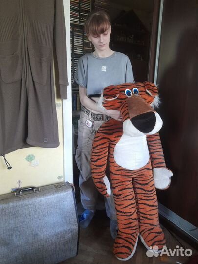 Тигр большая, плюшевая игрушка