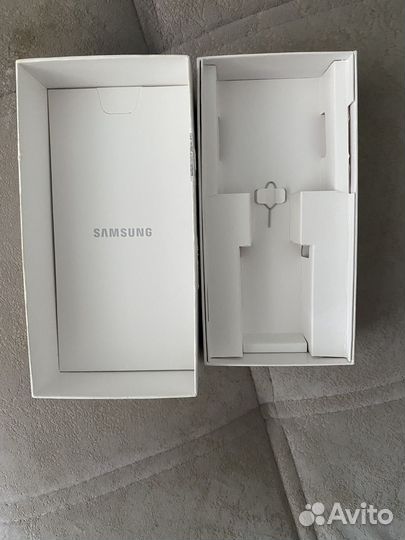 Каробка от samsung galaxyа50