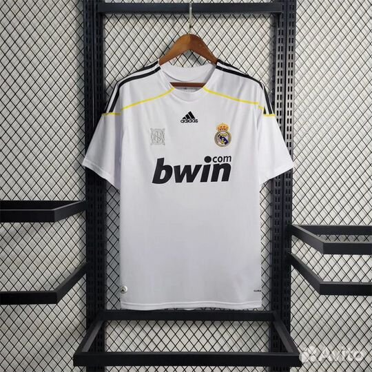 Ретро футболка Реал Мадрид 2009-2010 домашняя