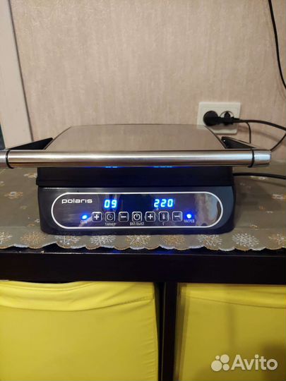 Электрический гриль Polaris PGP 1102D