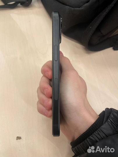 iPhone 15, 128 ГБ