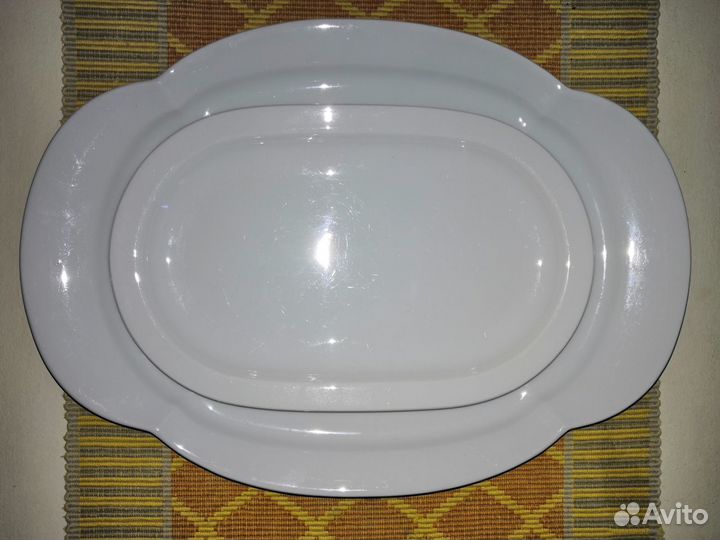 Блюдо сервировочное фарфор
