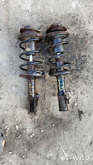 Стойки передние Toyota Carina-E Corona 1996 год