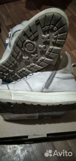 Ботинки зимние для девочки 33