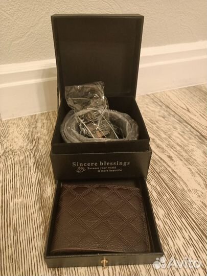 Набор портмоне и ремень-новый