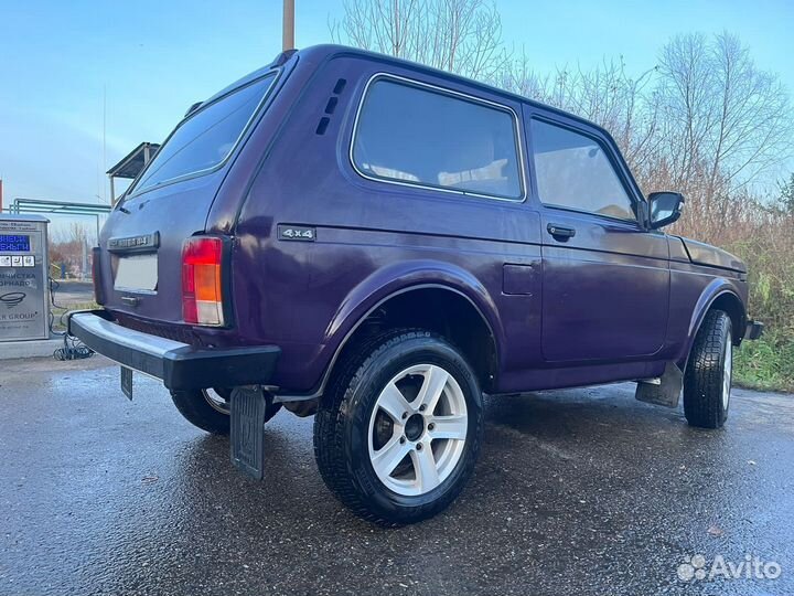 LADA 4x4 (Нива) 1.7 МТ, 1998, 198 000 км