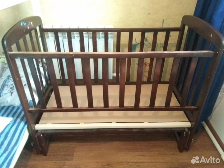 Кроватка детская