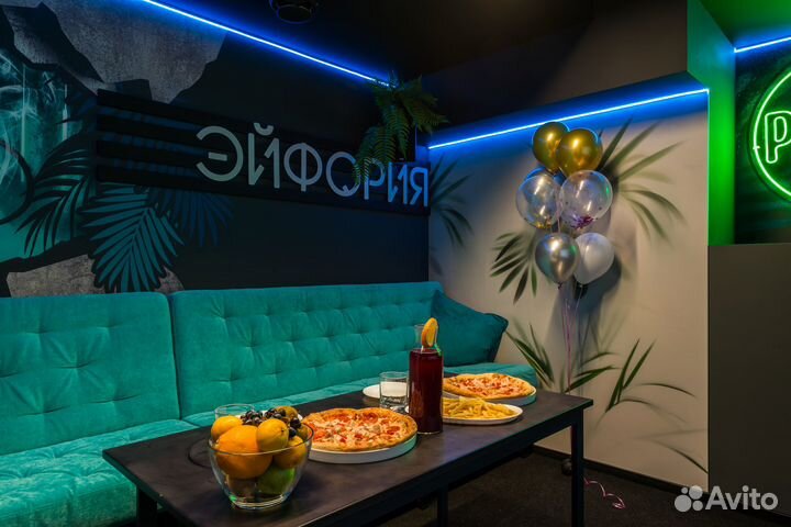 Лофт для отдыха с приставкой и караоке 