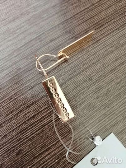 Золотые серьги 585 пробы