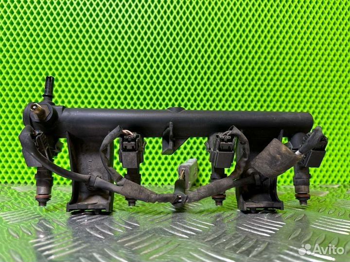 Форсунка топливная Peugeot 307 NFU 1.6 109 Л.С