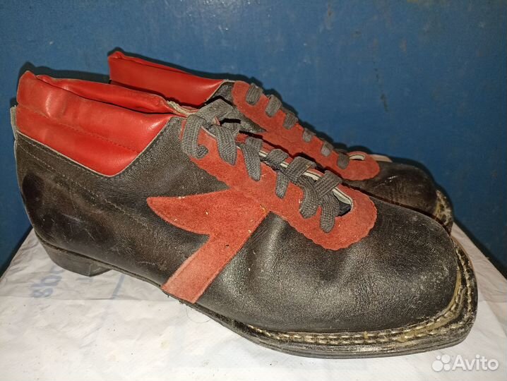 Лыжные ботинки классические 40