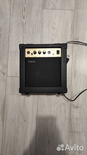 Продам электрогитару terris tpack-1