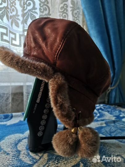 Женская кепка