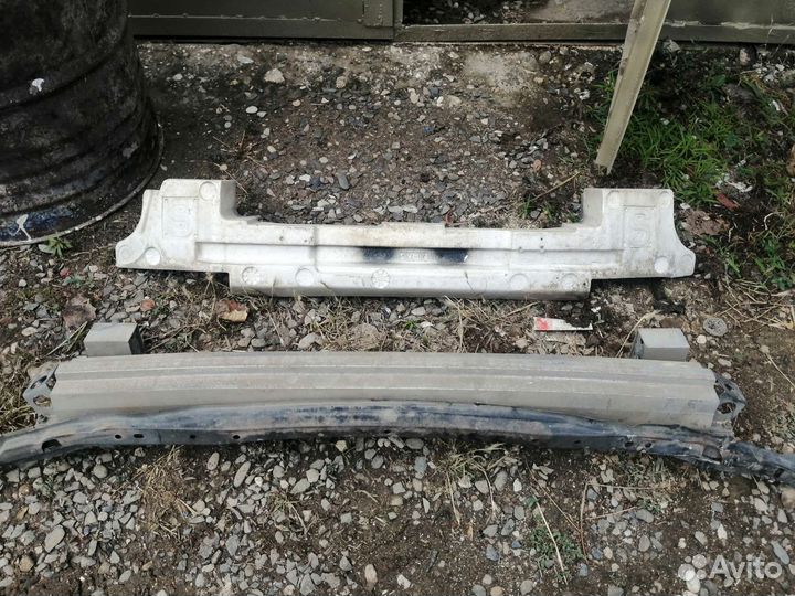 Телевизор на forester sg5 рестайлинг