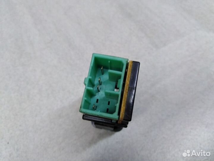 Кнопка корректора фар TA05666F0A