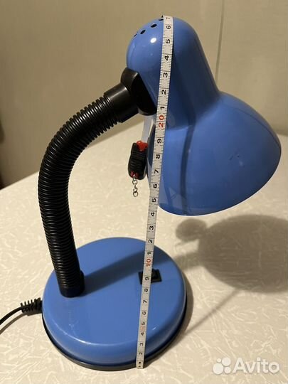 Лампа настольная