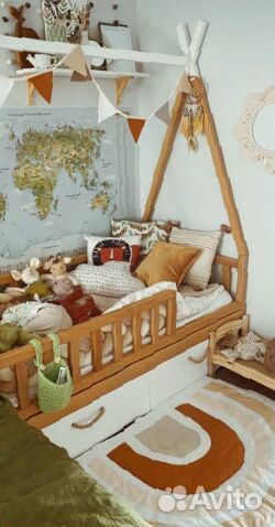 Кровать из бука вигвам