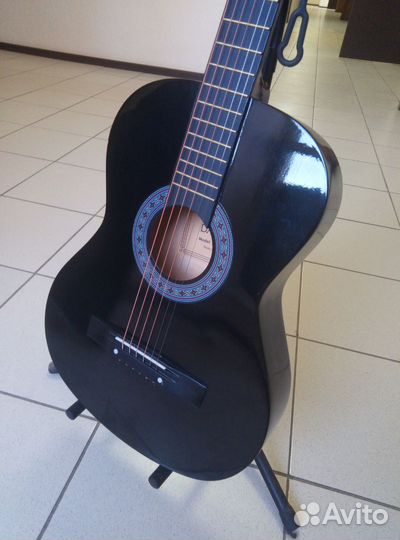 Гитара 6 струнка на анкере