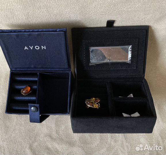 Шкатулки для украшений