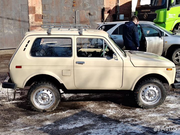 LADA 4x4 (Нива) 1.6 МТ, 1985, 84 000 км