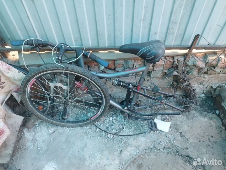 Велосипеды бу взрослый продаю 2 за 4000 наличными