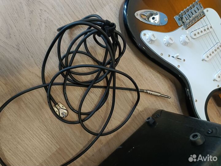 Электро гитара с комбиком