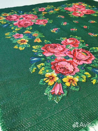 Платок шерстяной с люрексом 92см винтаж СССР