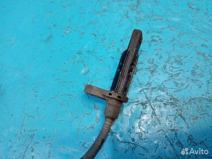 Датчик ABS задний Land Rover Discovery Sport L550