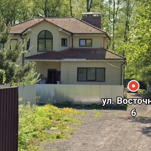 Дом 309 м² на участке 4 сот.