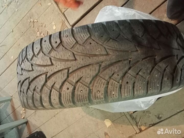 Hankook Winter I'Pike 255/60 R18