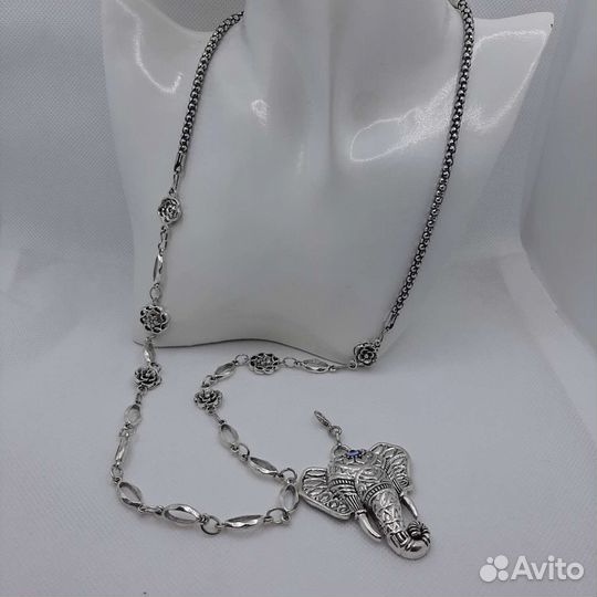 Цепь с кулоном 