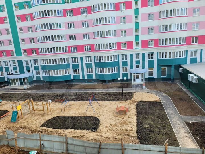 2-к. квартира, 67,2 м², 9/9 эт.