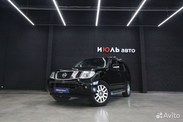 Nissan Pathfinder 2.5 AT, 2013, 282 252 км
