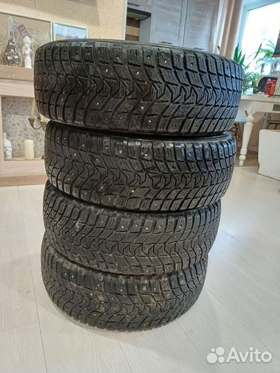 Michelin X-Ice North 3 185/60 R15