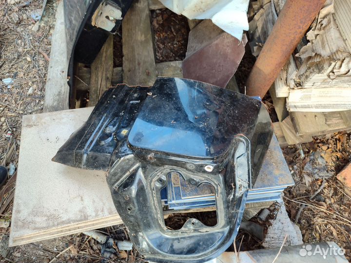 Задние крыло avensis т250 251