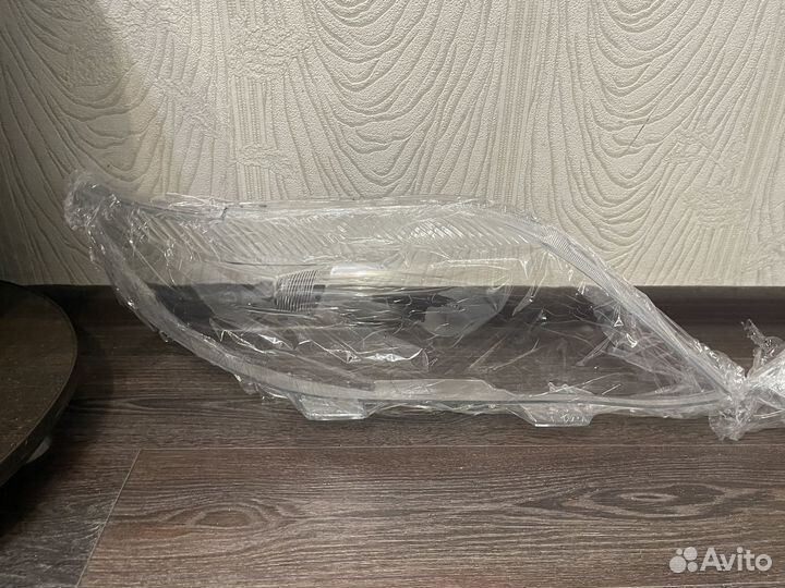 Стекла от фар Toyota Camry v40 рест