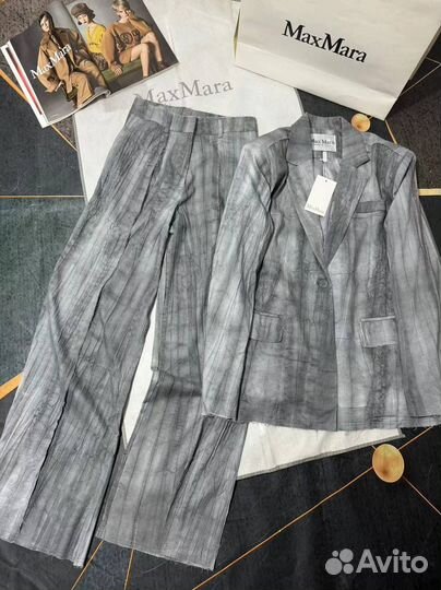 Брючный костюм женский max mara