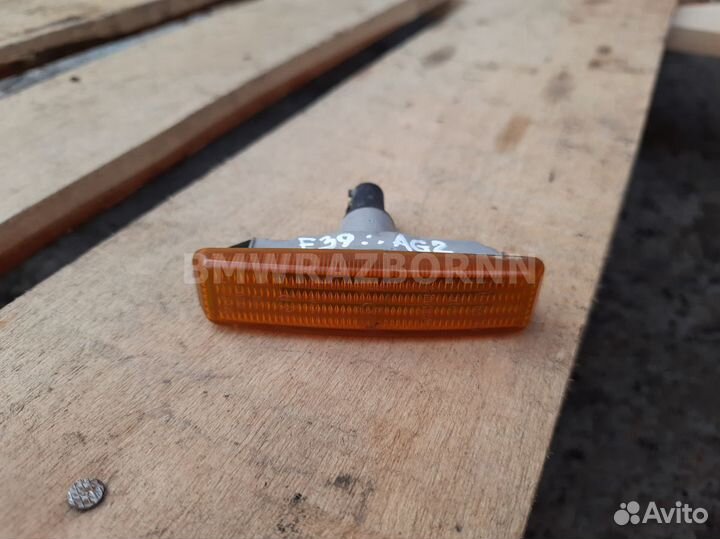 Повторитель в крыло BMW Е39