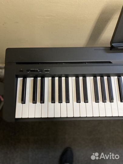 Цифровое пианино yamaha p 45 + стойка