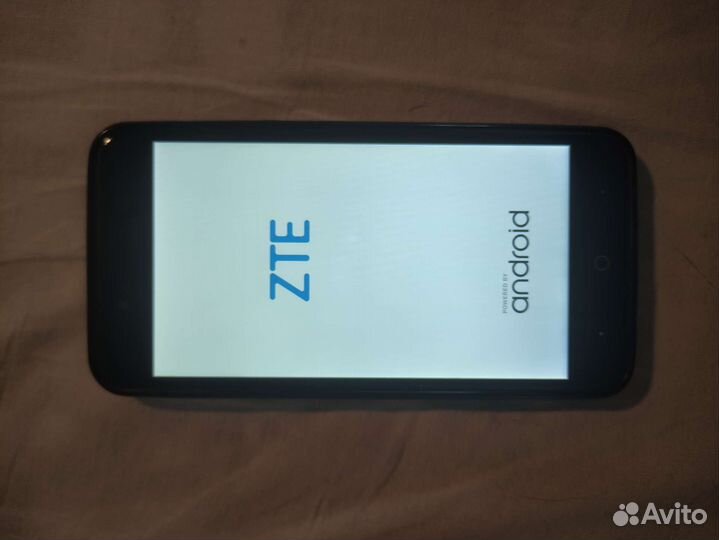 Телефон ZTE blade
